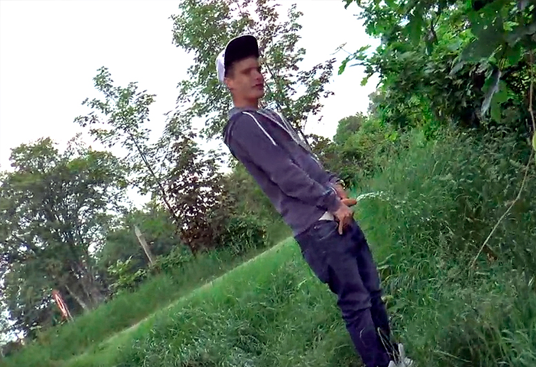 Young gay boys pissing outdoor
