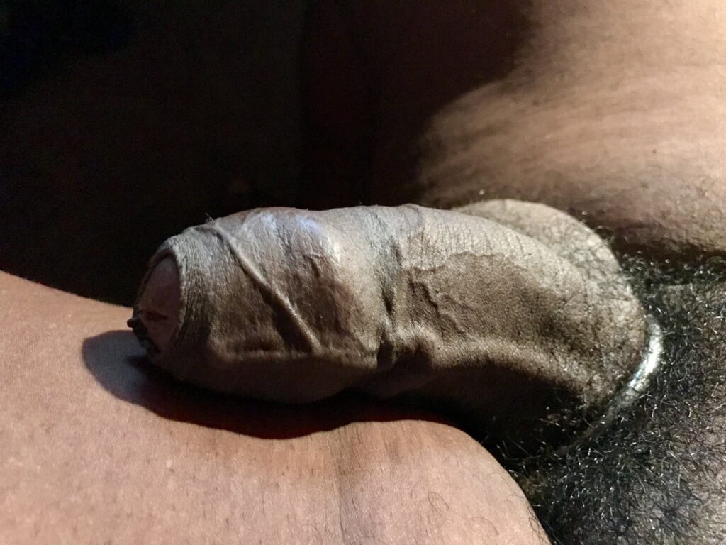 #uncut #ForeskinFriday